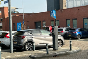 Bij een duurzaam mobiliteitsbeleid past geen afschaffing betaald parkeren